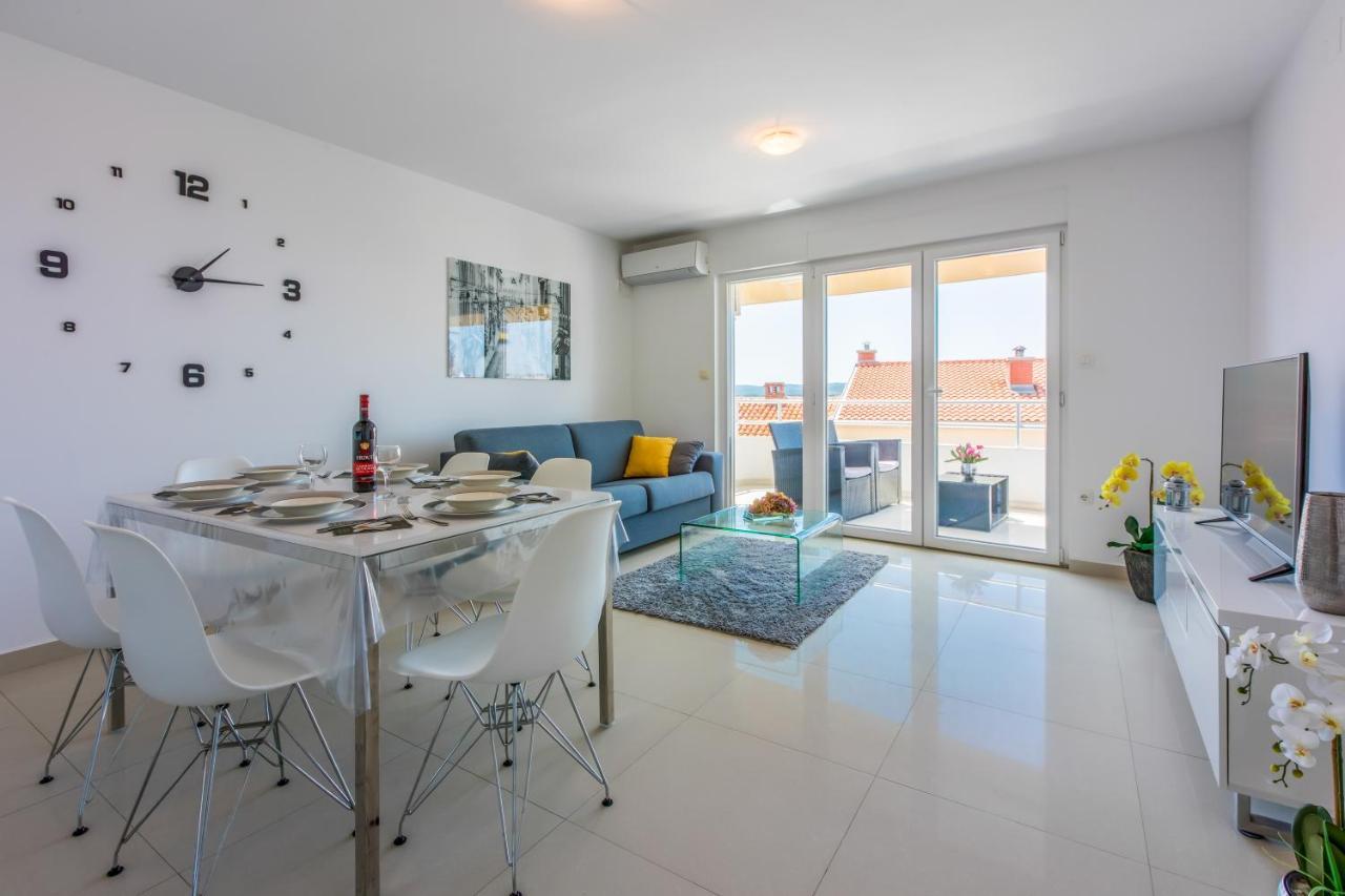 Apartmani Ilicevic Crikvenica Esterno foto