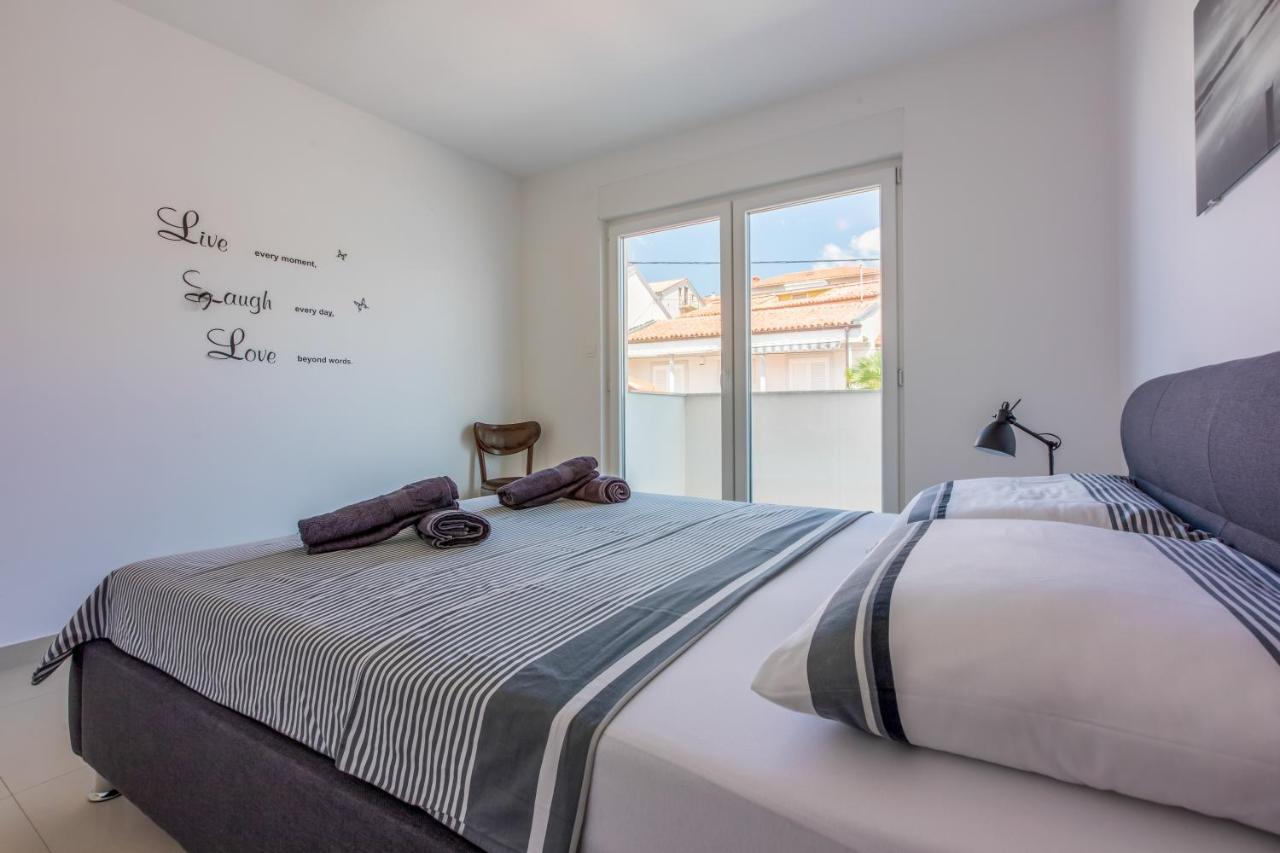 Apartmani Ilicevic Crikvenica Esterno foto